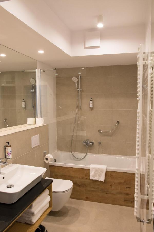 Aparthotel Termy Uniejów Extérieur photo
