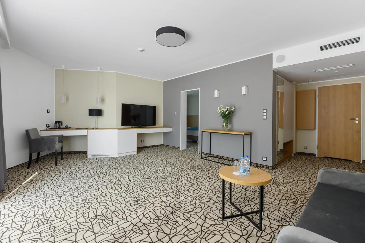 Aparthotel Termy Uniejów Extérieur photo